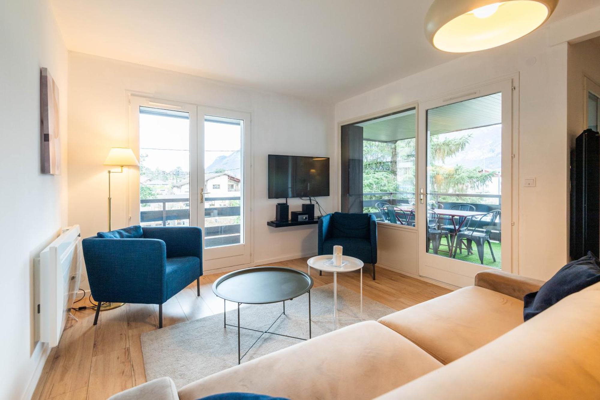 Bel Apt Terrasse A 2 Pas Du Lac Sévrier Kültér fotó