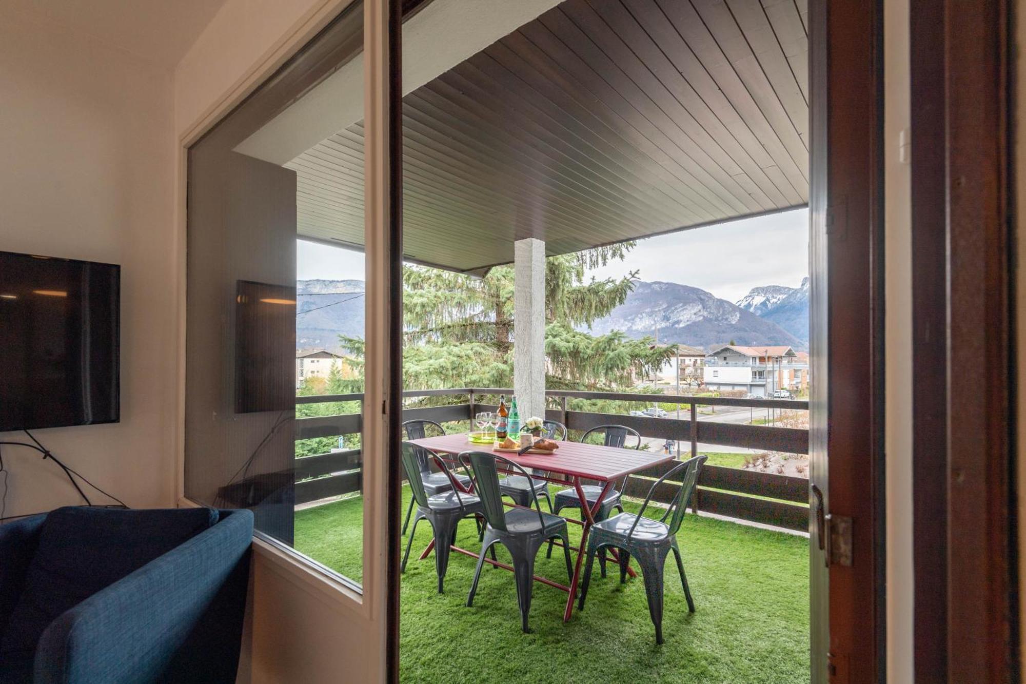 Bel Apt Terrasse A 2 Pas Du Lac Sévrier Kültér fotó